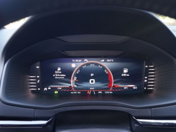 Skoda Karoq Sportline 2.0 TSI AWD 190 KM &ndash; Potwierdzenie pozycji